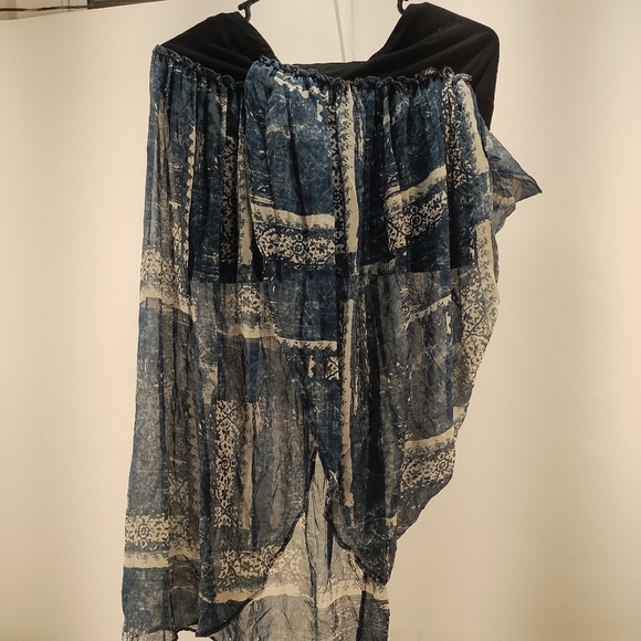 Free People skirt, sheer, size Medium. 2 for $20 - Picture 1 of 5